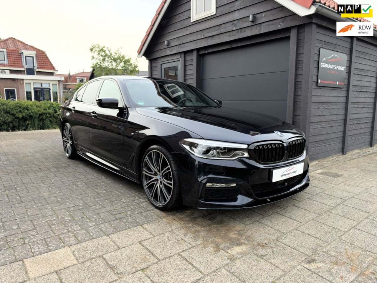 BMW 5-serie - 540i High Executive| M SPORT| ACC| HK| TREKHAAK - AutoWereld.nl