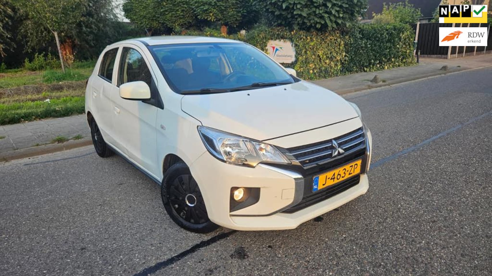 Mitsubishi Space Star - 1.0 Cool+ 1.0 Cool+ - AutoWereld.nl