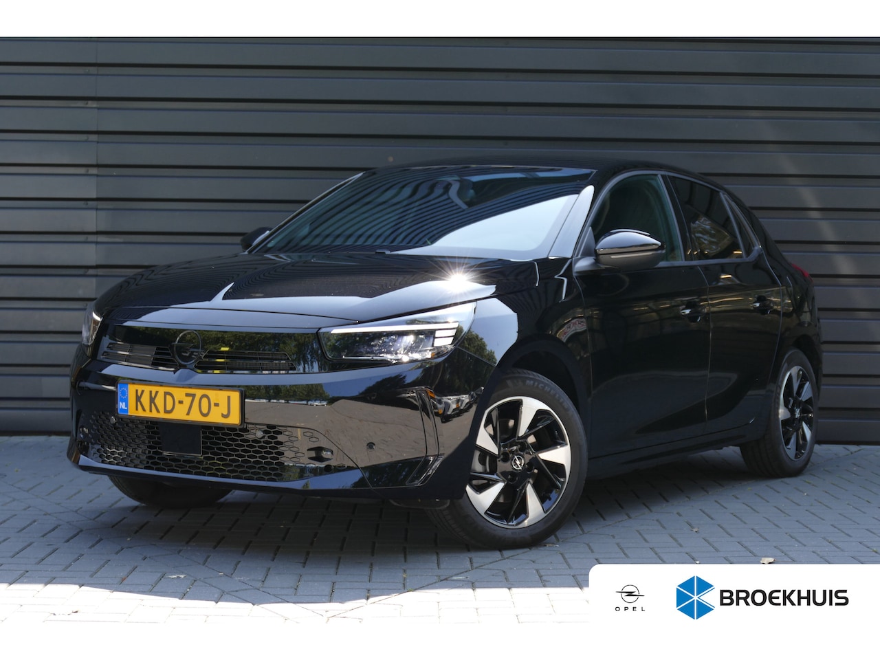 Opel Corsa-e - EV LONG RANGE 156PK 51KWH GS AUTOMAAT / CAMERA / STOEL-STUURVERWARMING / KEYLESS / FULL-LE - AutoWereld.nl
