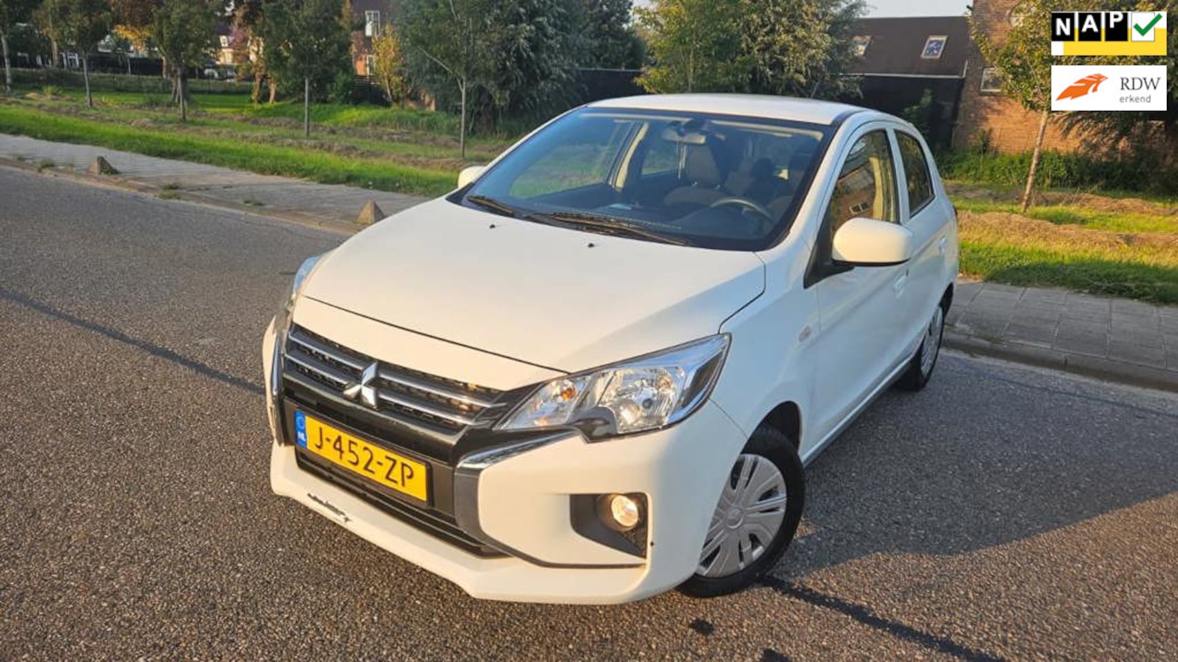 Mitsubishi Space Star - 1.0 Cool+ 1.0 Cool+ - AutoWereld.nl