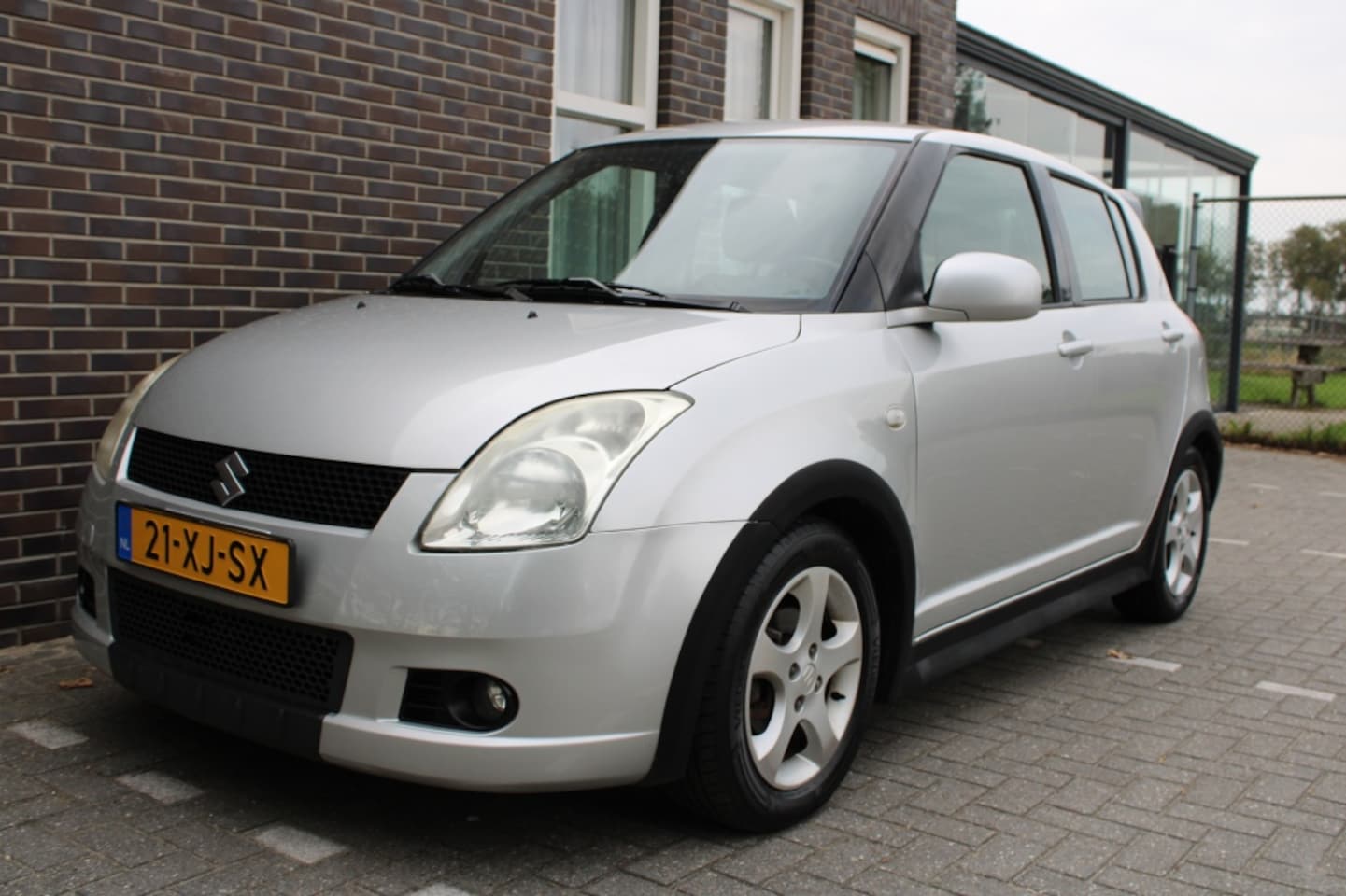 Suzuki Swift - 1.3 Shogun-GT uitvoering-nieuwe APK - AutoWereld.nl