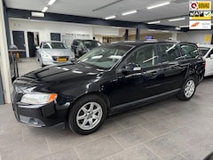 Volvo V70 - 2.4D Limited Edition automaat navigatie clima cruise controle lm-velgen parkeersensoren