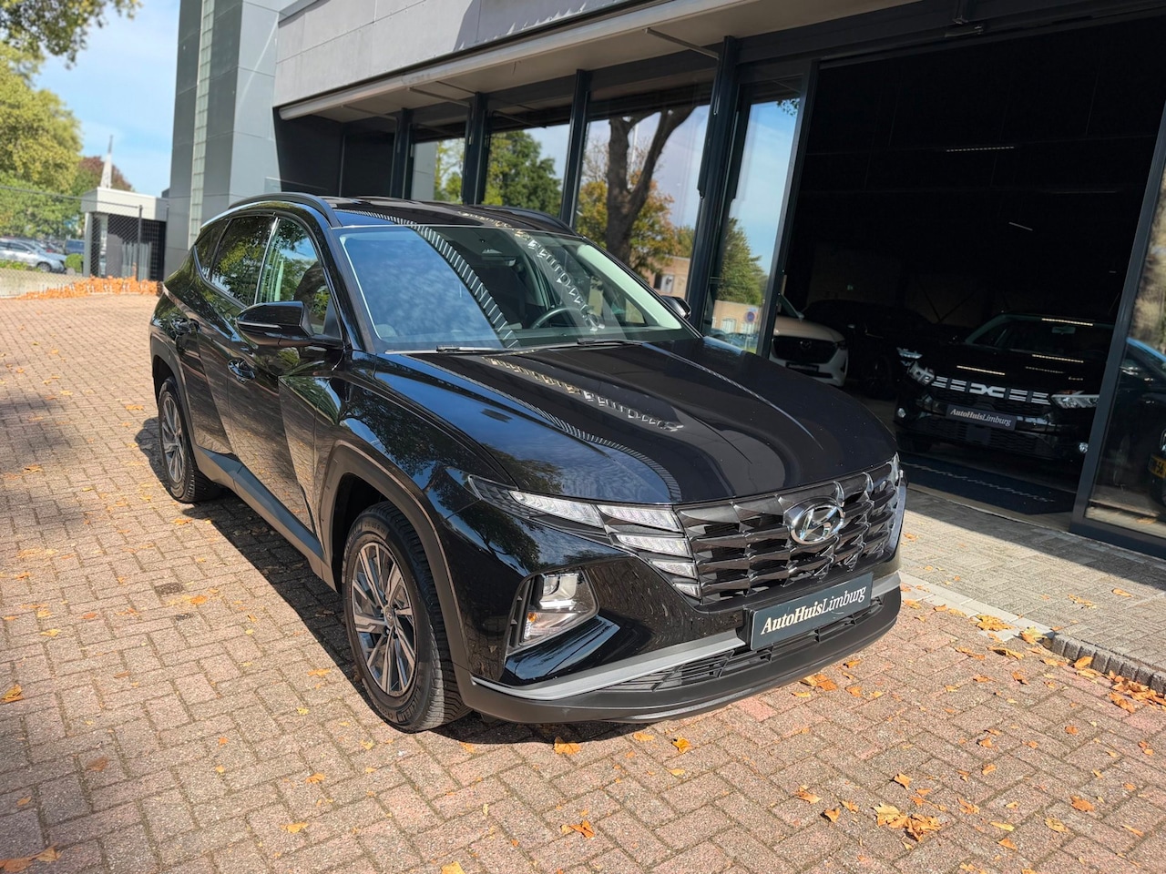 Hyundai Tucson - 1.6 T-GDI HEV Comfort Smart|Camera|Nav|CarPlay|Nieuwstaat|Dealer Onderhouden - AutoWereld.nl