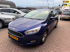 Ford Focus Wagon - 1.0 Lease Edition Airco, Navigatie, Pdc