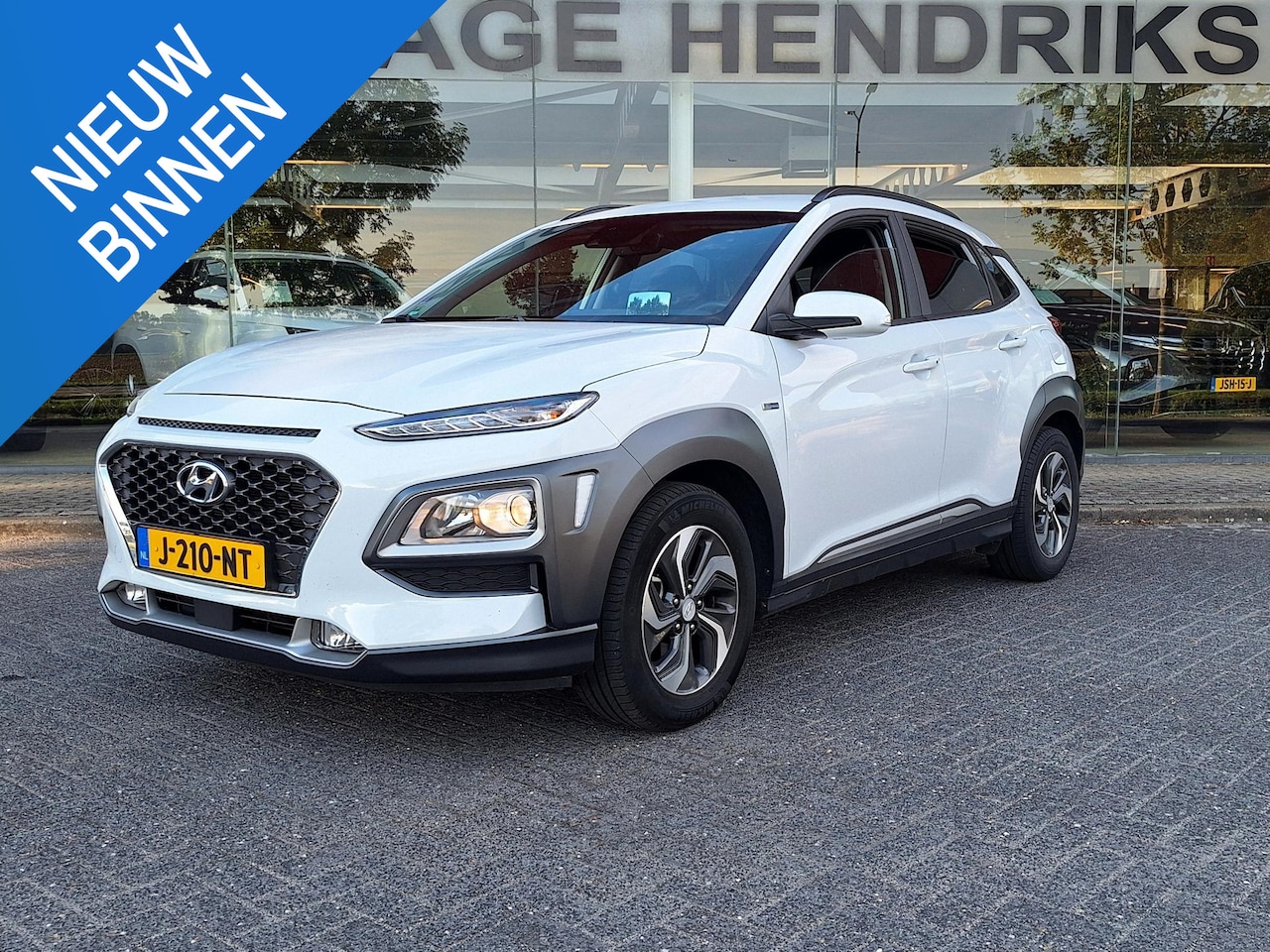 Hyundai Kona - 1.6 GDI HEV Fashion | Climate | Trekhaak 1300kg |  Blindspot | Adaptive CC | Camera | HUD - AutoWereld.nl