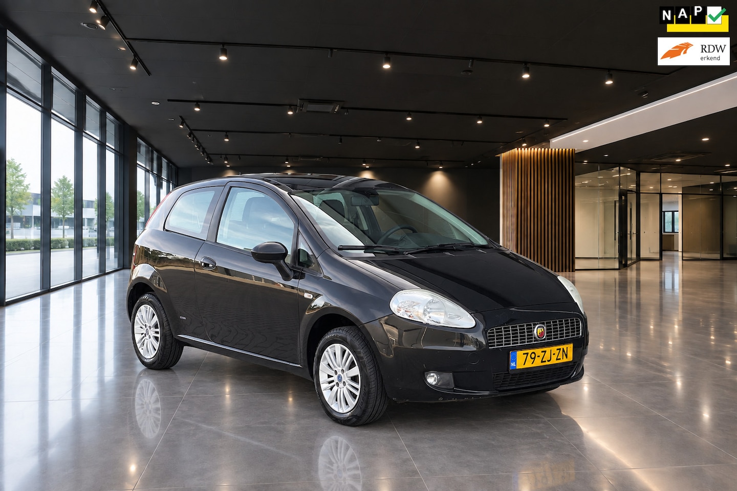 Fiat Grande Punto - 1.4 DYNAMIC BJ08 AIRCO LMV - AutoWereld.nl
