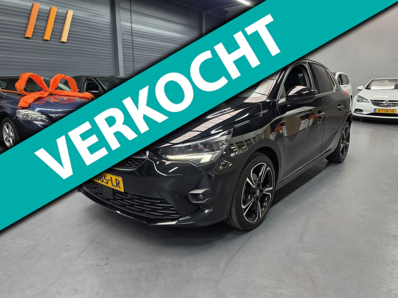 Opel Corsa - 1.2 Ultimate MASSAGE LED XL SCHERM STOEL/STUURVERWARMING - AutoWereld.nl