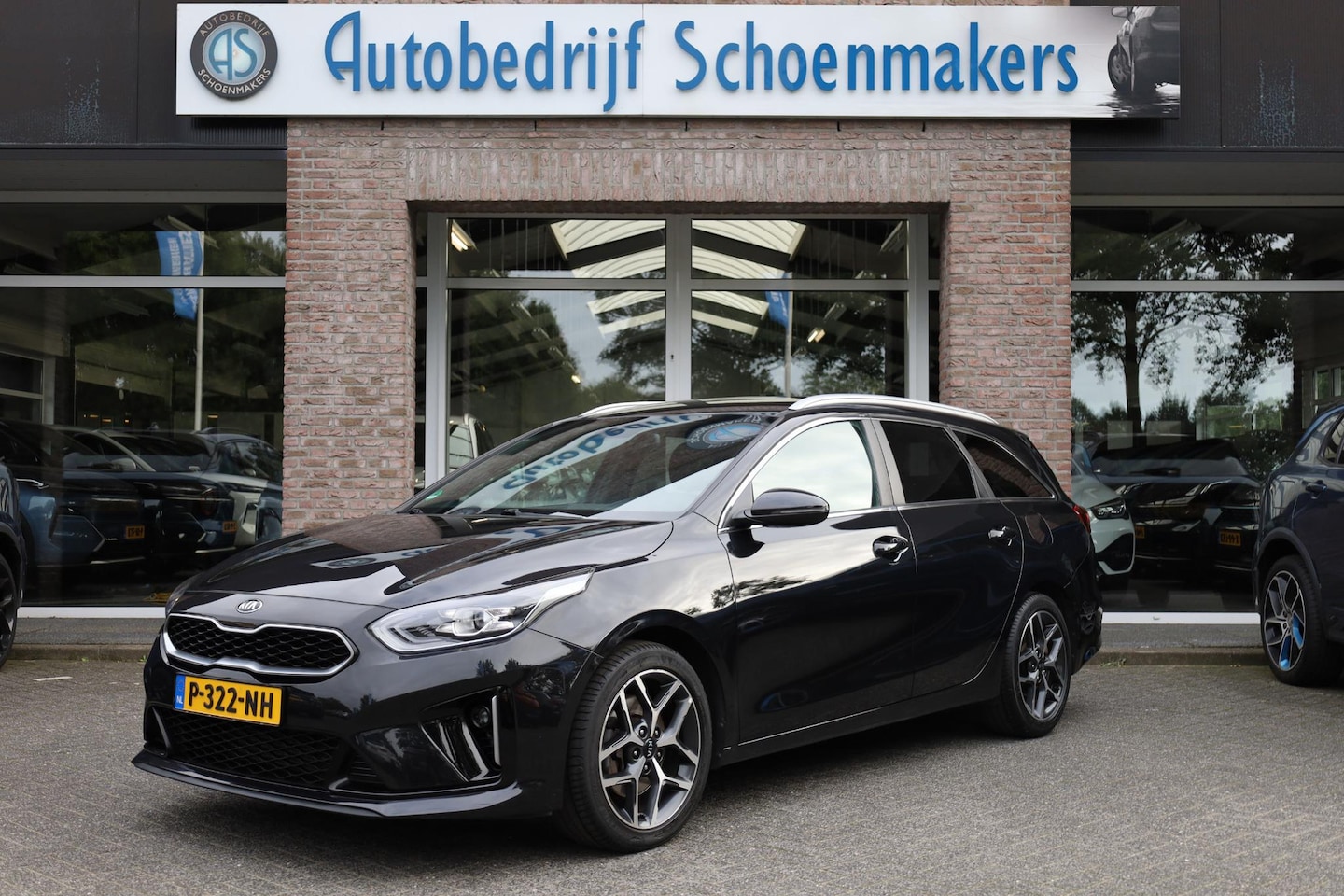 Kia Pro cee'd - 1.5 T-GDI GT-PlusLine STOEL/STUURVERW. CAMERA CARPLAY ELEC.KLEP NAVI SPORTSTUUR/STOELEN 2X - AutoWereld.nl