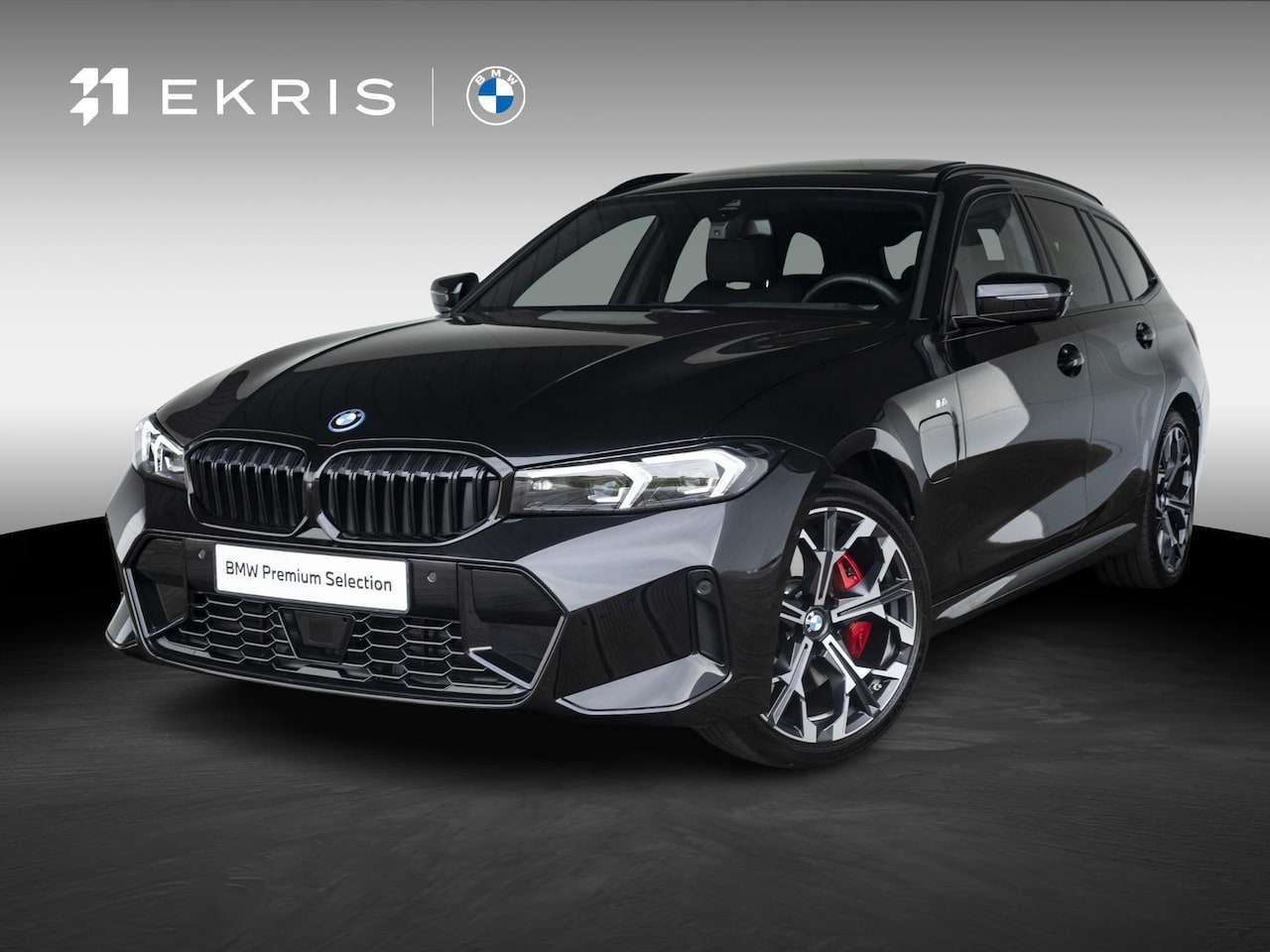 BMW 3-serie Touring - 330e | M Sportpakket Pro | Innovation Pack | Stuurwielrand verwarmd | Comfort Access | Pan - AutoWereld.nl