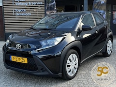 Toyota Aygo X - PLAY 5-DEURS CAMERA NL-AUTO