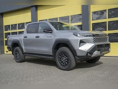 Toyota HiLux - 2.8 D-4D MHEV Double Cab Auto 4WD Comfort
