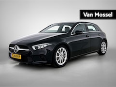 Mercedes-Benz A-klasse - 200 Premium Plus | Automaat | Achteruitrijcamera | Parkeersensoren | Stoelverwarming |