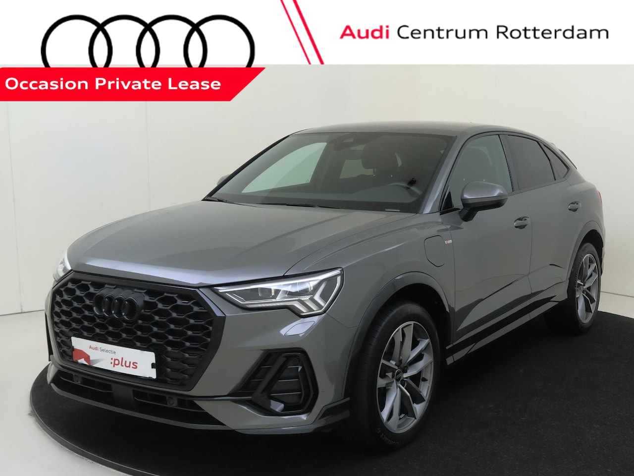 Audi Q3 Sportback - 45 TFSI e S Edition | SoH 90% | Trekhaak | Achteruitrijcamera | Keyless | Optiek zwart | A - AutoWereld.nl