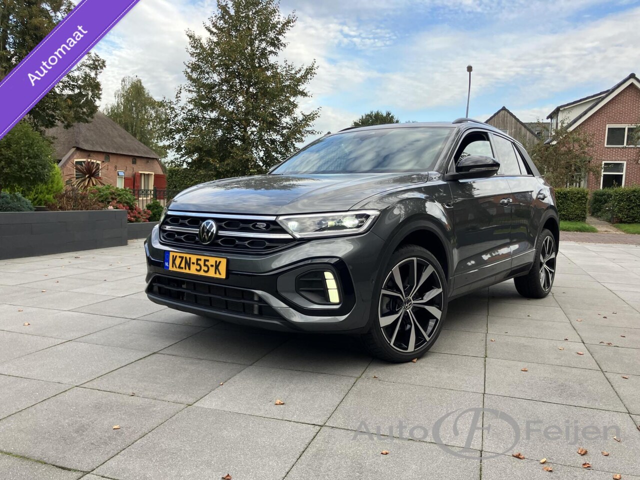 Volkswagen T-Roc - 1.5 TSI DSG R-LINE EDITION , PANO , BLACK STYLE , KEYLESS ENTRY , SIDE ASSIST , LANE ASSIS - AutoWereld.nl