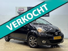 Toyota Aygo - 1.0-12V Dynamic Navigator / TOP STAAT / RIJKLAAR