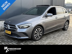 Mercedes-Benz B-klasse - 250 e 17"/Leder/Panoramadak/Matrix LED/Keyless/Stoelverwarming/Sfeerverlichting/Camera/PDC