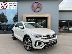 Volkswagen T-Roc - 1.5 TSI 150pk DSG R-Line | Trekhaak | Camera | Keyless | Elek. Achterklep | Dode hoek | Ri