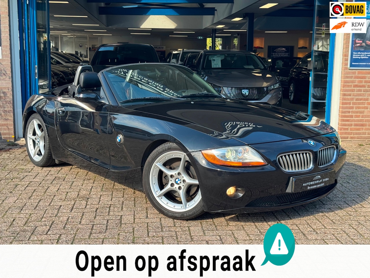 BMW Z4 Roadster - 3.0i 2003 ZWART CABRIO AIRCO LM APK NAP! - AutoWereld.nl