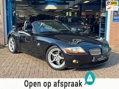 BMW Z4 Roadster - 3.0i 2003 ZWART CABRIO AIRCO LM APK NAP