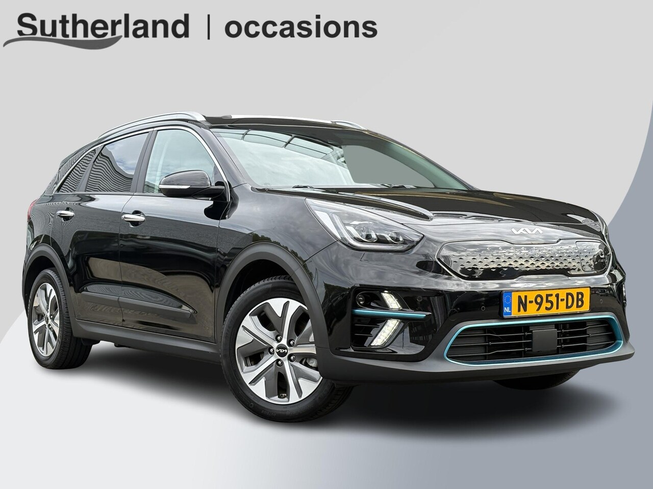 Kia e-Niro - DynamicPlusLine 64 kWh | SOH 98% | Schuifdak | Navigatie | Adaptive Cruise | Stoelverwarmi - AutoWereld.nl