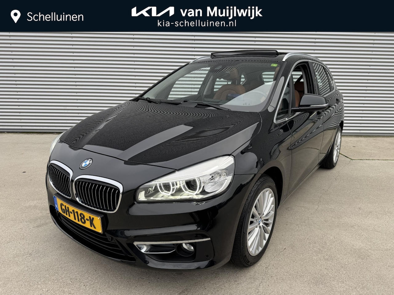 BMW 2-serie Active Tourer - 220i Luxury Trekhaak | Trekgewicht 1500KG ! | Nette auto - AutoWereld.nl
