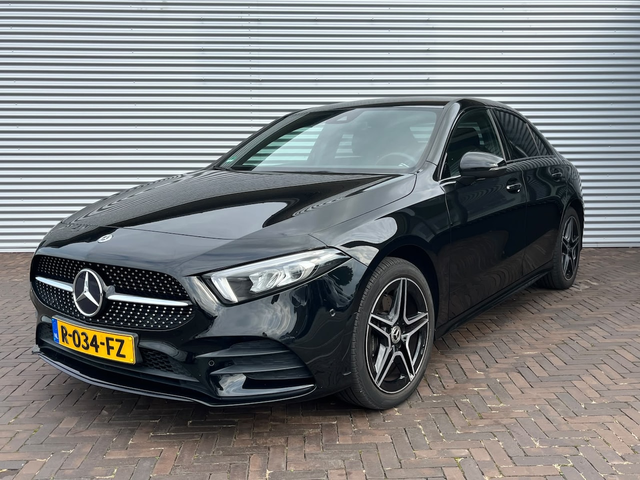 Mercedes-Benz A-klasse - 250 e Business Solution AMG Limited 250 e Business Solution AMG Limited - AutoWereld.nl