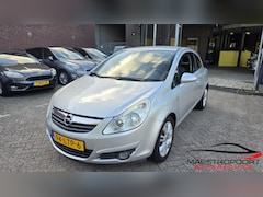 Opel Corsa - 1.2-16V Essentia