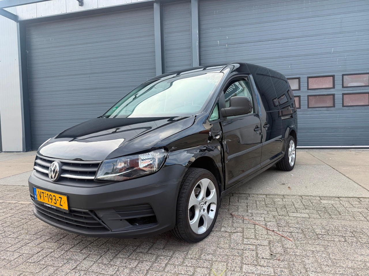 Volkswagen Caddy Maxi - 2.0 TDI L2H1 BMT Highline - AutoWereld.nl