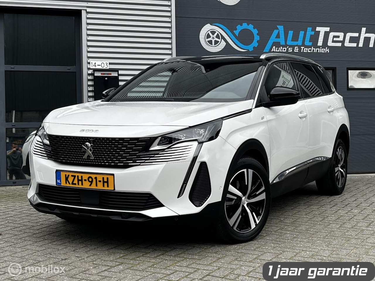 Peugeot 5008 - 1.2 PureTech GT-Pack Alcantara ACC Rijklaar - AutoWereld.nl