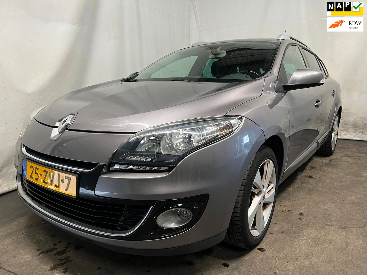 Renault Mégane Estate - 1.2 TCe Collection - Schade - Motor loopt onregelmatig - AutoWereld.nl