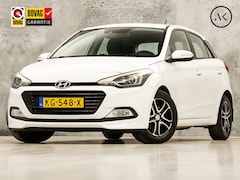 Hyundai i20 - 1.0 T-GDI Comfort (NAVIGATIE, CLIMATE, CAMERA, SPORTSTOELEN, LM VELGEN, CRUISE, NIEUWE APK