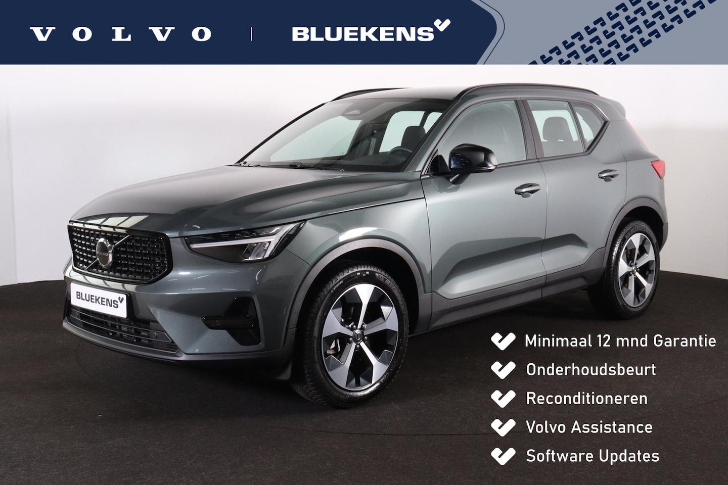 Volvo XC40 - B4 Plus Dark - IntelliSafe Assist & Surround - Verwarmde voorstoelen & stuur - Parkeersens - AutoWereld.nl