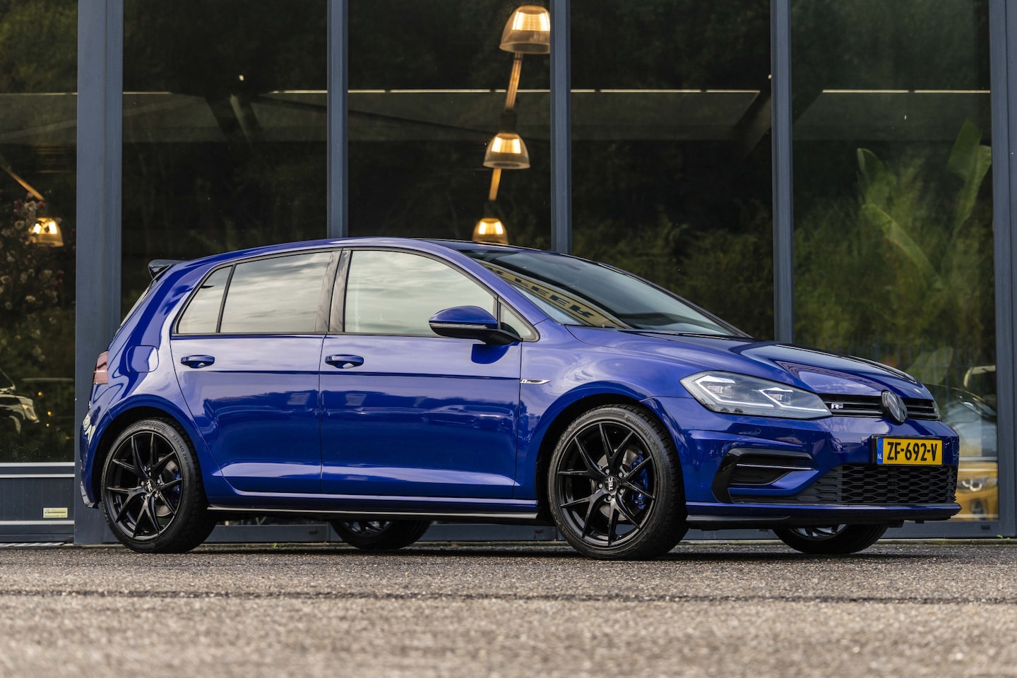Volkswagen Golf - 1.4 TSI R-Line - AutoWereld.nl