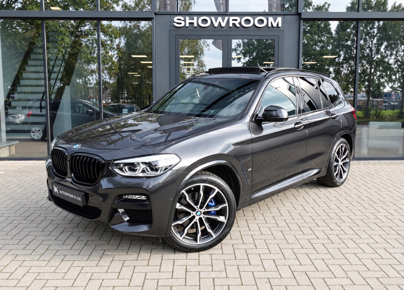 BMW X3 - XDrive30e High Executive PANO KEYLESS 360 - AutoWereld.nl