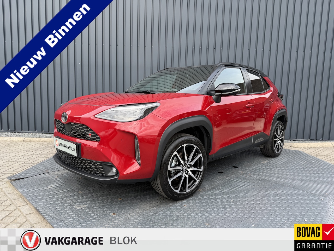 Toyota Yaris Cross - 1.5 Hybrid 130 GR SPORT | Head-up display | Emotinal RED | 10 jr GARANTIE | Rijklaar!! - AutoWereld.nl