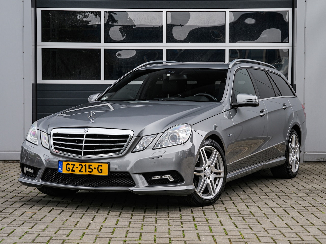 Mercedes-Benz E-klasse Estate - 250 CDI Avantgarde | AMG | Xenon | Luchtvering | Leder/alcantara | Stoelverwarming | Trekh - AutoWereld.nl