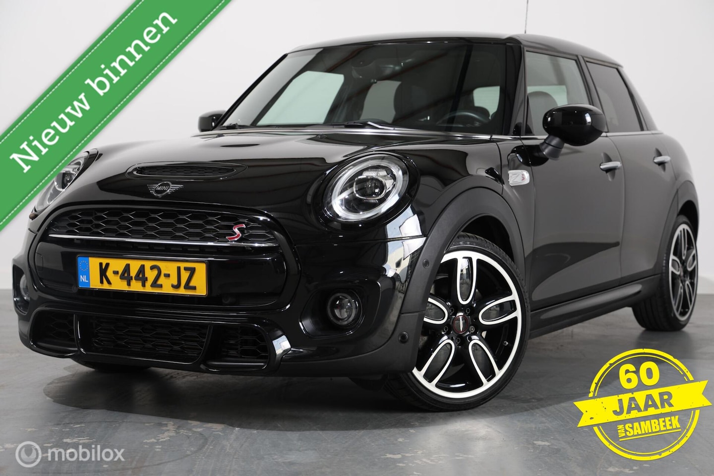 MINI 5-Deurs - 2.0 Cooper S Hammersmith - AutoWereld.nl