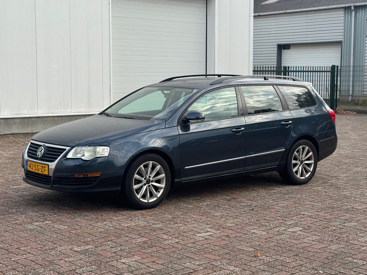 Volkswagen Passat Variant - 2.0 FSI Trendline APK6-2027 - AutoWereld.nl