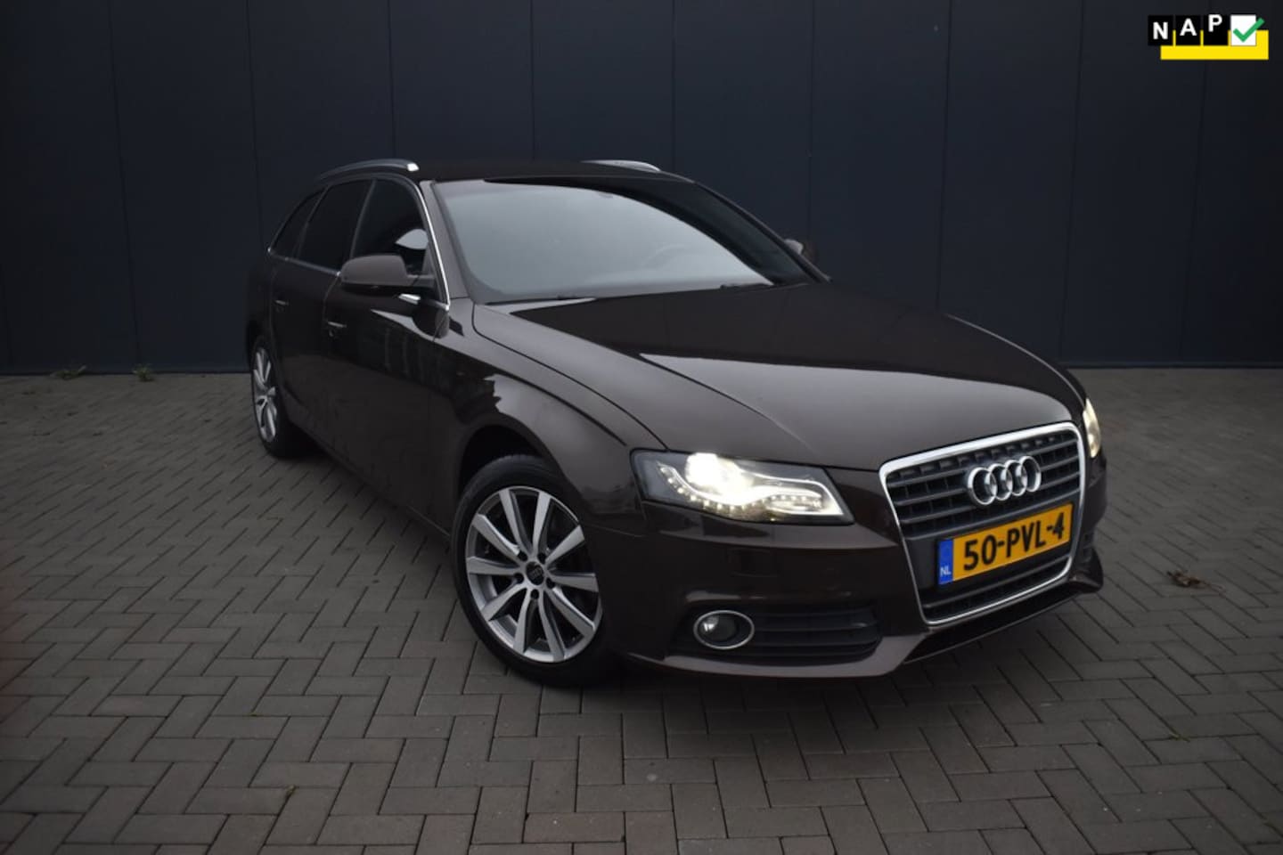 Audi A4 Avant - 1.8 TFSI Pro Line Business|LED/XENON|PDC|TREKHAAK - AutoWereld.nl