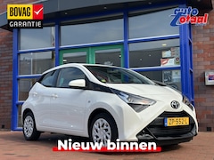 Toyota Aygo - 1.0 VVT-i x-play limited | Airco | Camera | Apple Carplay en Android Auto
