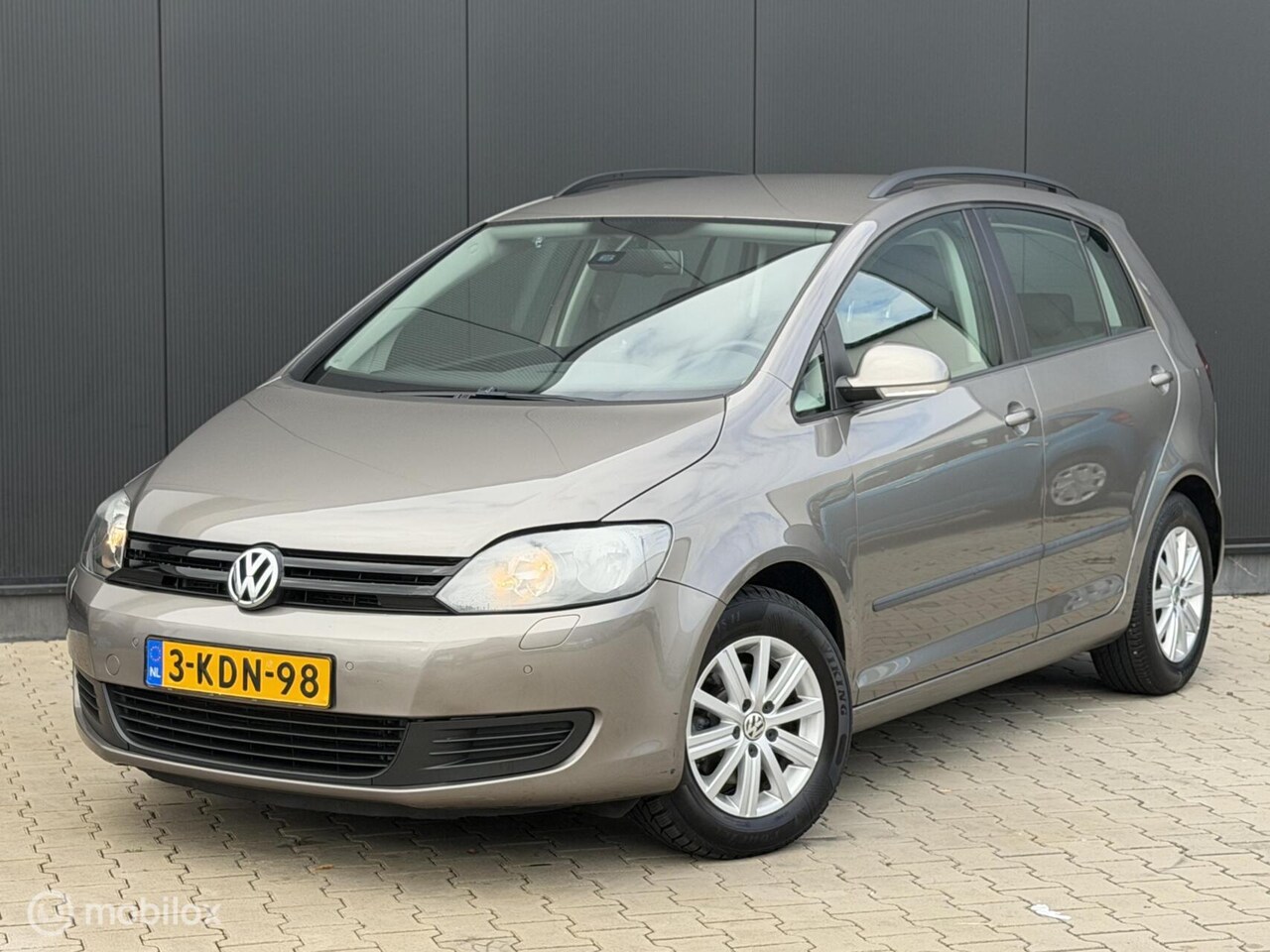 Volkswagen Golf Plus - 1.2 TSI Trendline | AUTOMAAT | TREKHAAK | - AutoWereld.nl