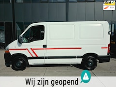Renault Master - T28 2.5 dCi L1H1 - Airco - Automaat