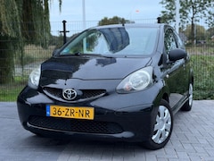 Toyota Aygo - 1.0-12V AIRCO / NAP / APK 31-7-2027