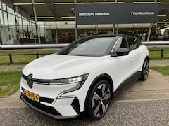 Renault Mégane E-Tech - EV60 Optimum Charge Iconic 220PK / 360 Camera / Winter pakket / Harman Kardon / Warmtepomp