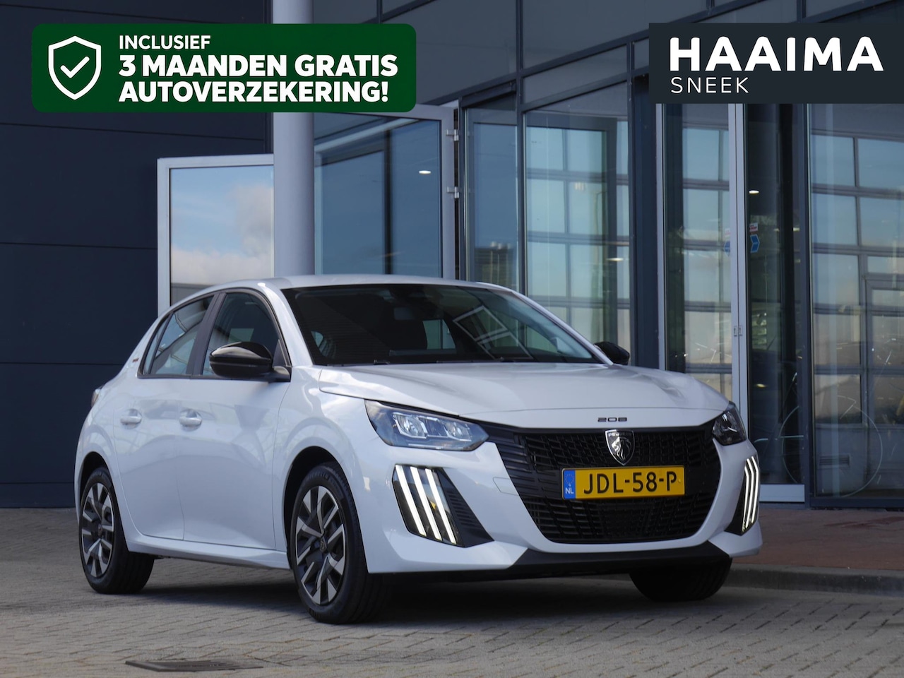 Peugeot 208 - 1.2 PureTech 100 Style | Lage km.stand | Airco | Cruise control | Parkeersensoren achter | - AutoWereld.nl