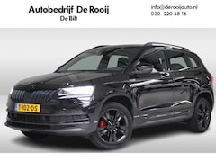 Skoda Karoq - 1.5 TSI ACT Sportline Blackstyle Navigatie | Camera | Digitale Cockpit | Stoelverwarming |
