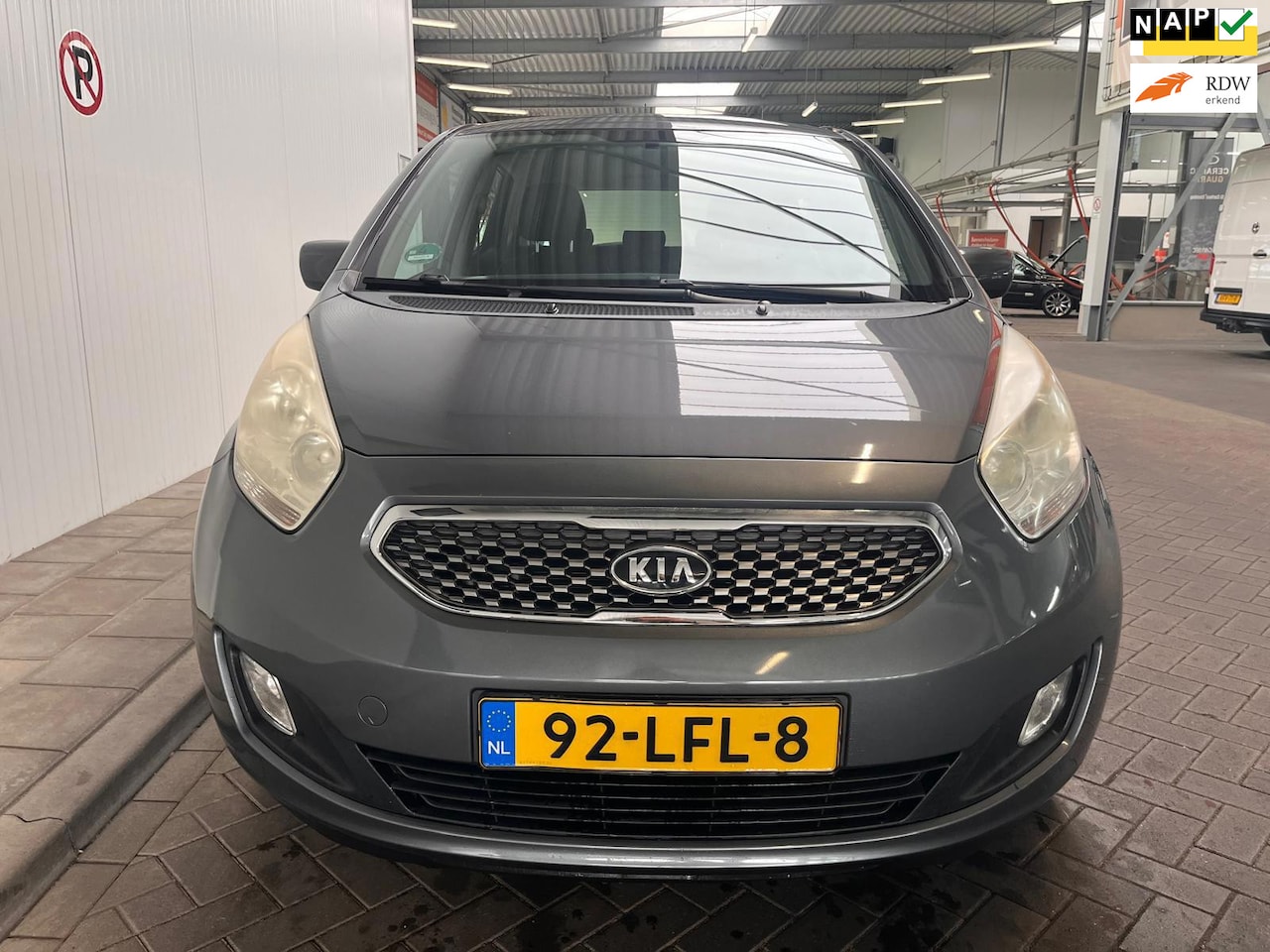 Kia Venga - 1.4 CVVT X-tra 1.4 CVVT X-tra - AutoWereld.nl