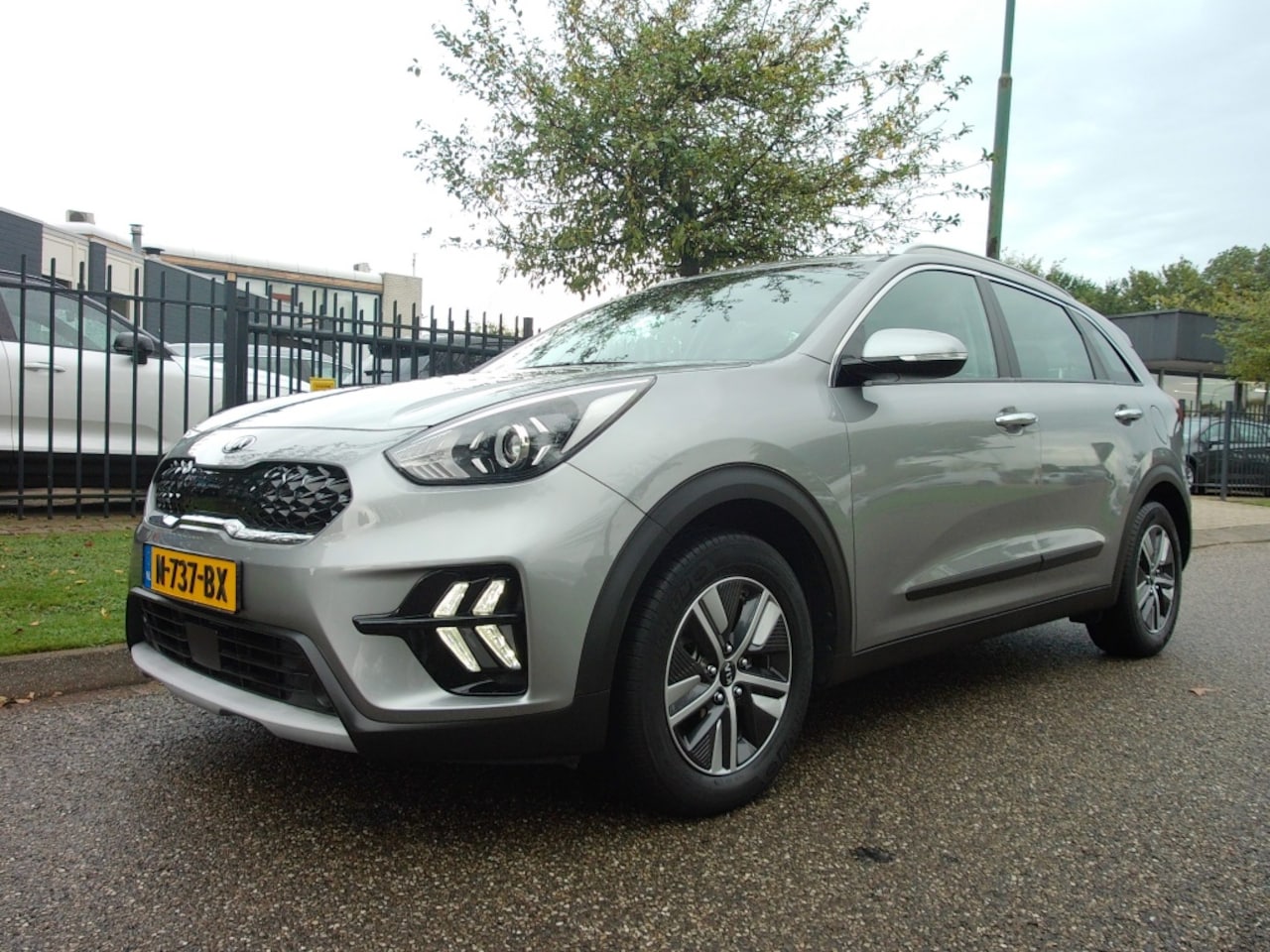 Kia Niro - 1.6 GDi Hybrid 141pk DCT6 DynamicLine - AutoWereld.nl