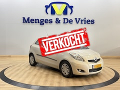 Toyota Yaris - 1.3 VVTi Aspiration Automaat Airco | Trekhaak | Parkeer Sensoren | Isofix | NAP