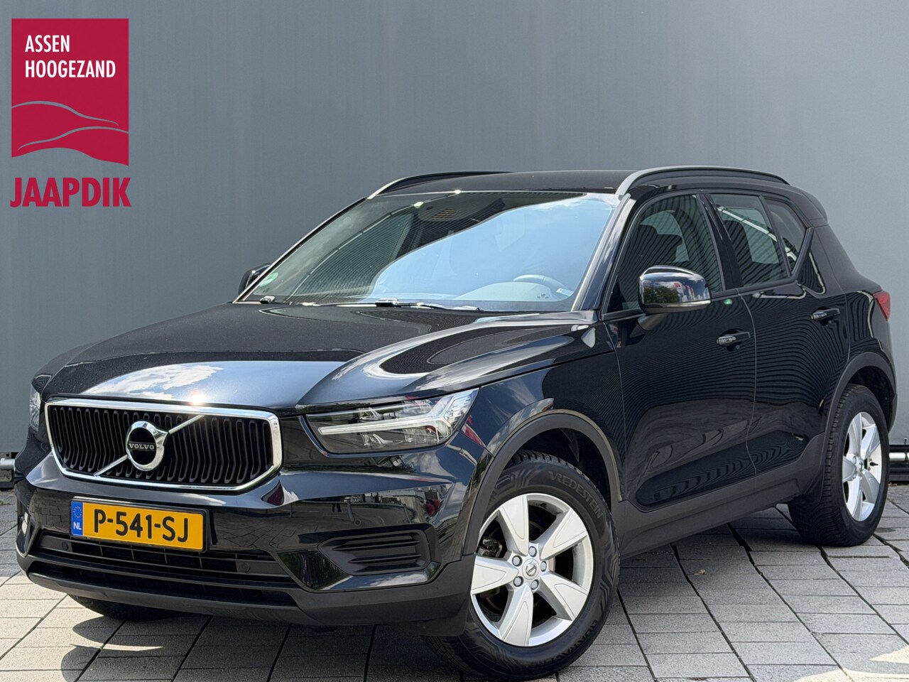 Volvo XC40 - BWJ 2022 | 1.5 130PK T2 Momentum Core | TREKHAAK | CAMERA A | CLIMA | NAVI | PDC | CARPLAY - AutoWereld.nl